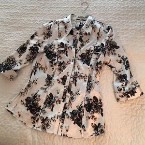 WHBM Button Up Top-Great Fit!